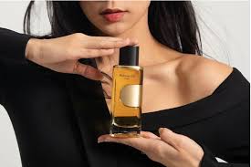 Why Long-Lasting Perfume Oils Are Worth the Investment